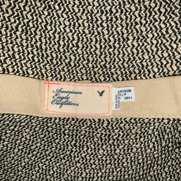 American Eagle Outfitters Women’s Floppy Hat - Picture 3 of 7